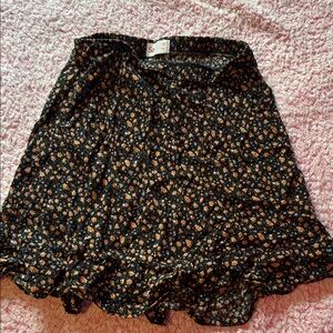 SO Black Floral Skirt